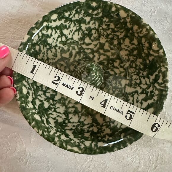 Apple Baker The Workshops Of Gerald E. Henn Green Spongeware Set of 2 - Picture 6 of 9